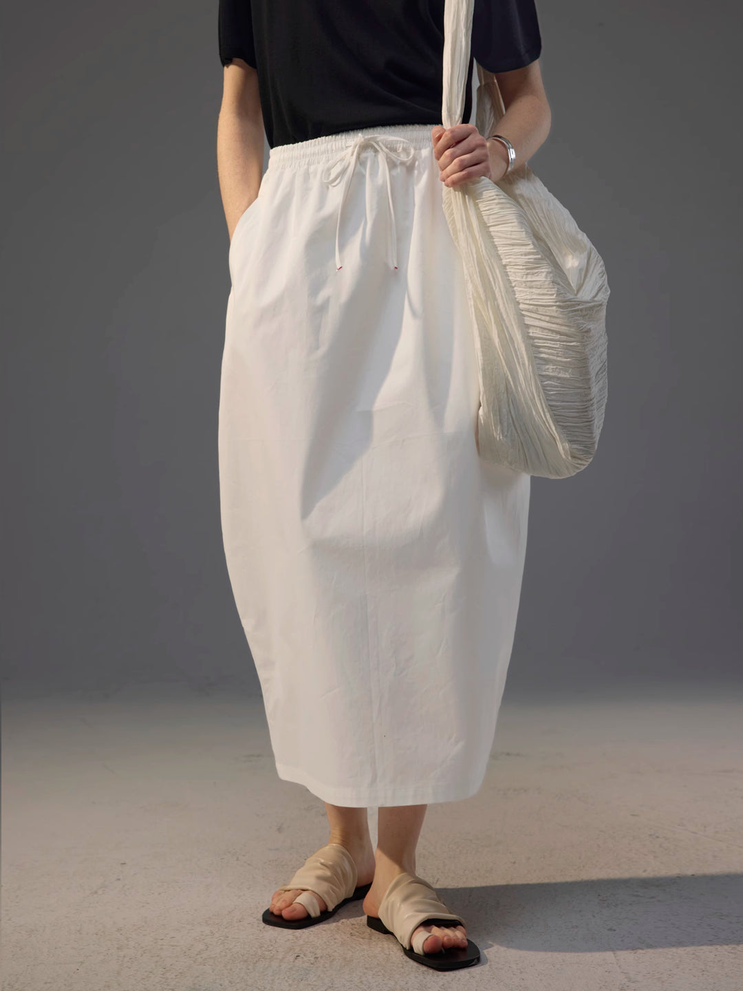 French-Inspired Knotted Back Slit Elastic Waist Bubble Skirt