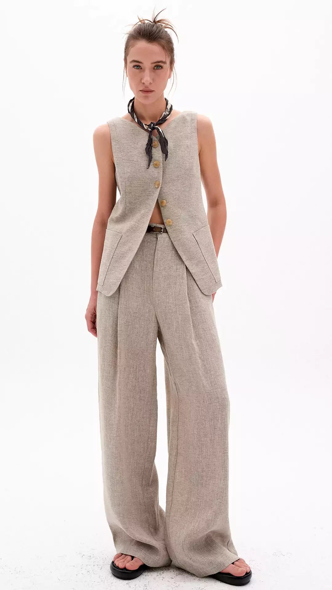 Relaxed Wide-Leg Pants