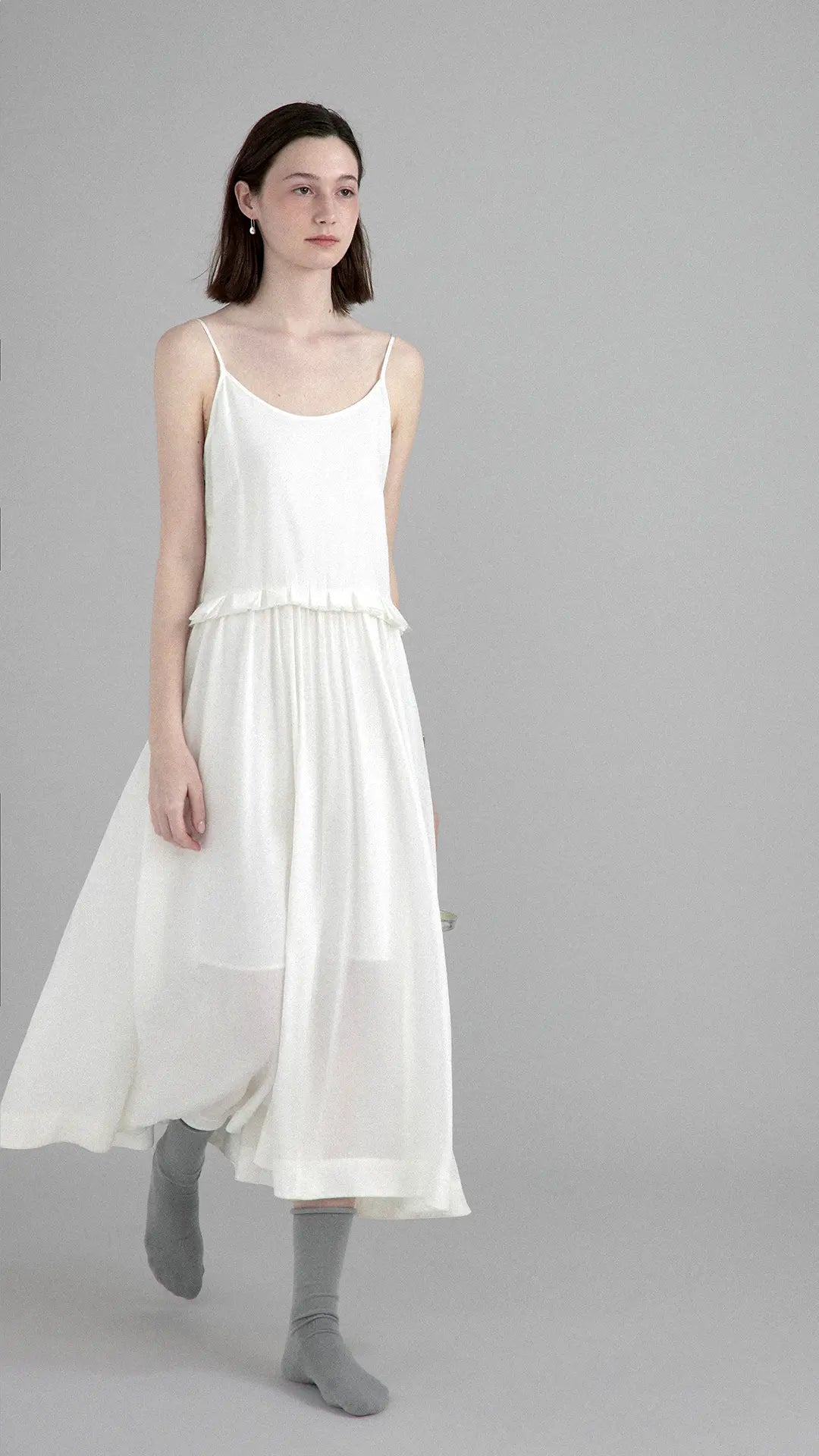 Minimalist Loose White Halter Dress