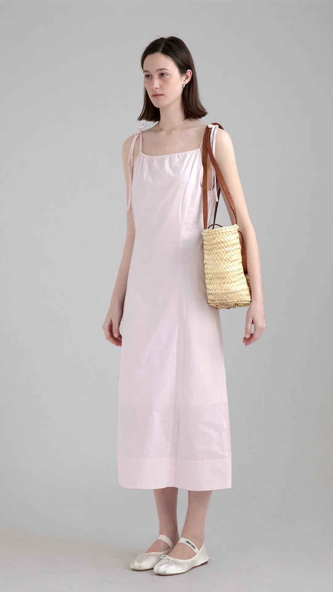 Elegant Spaghetti Strap Midi Dress