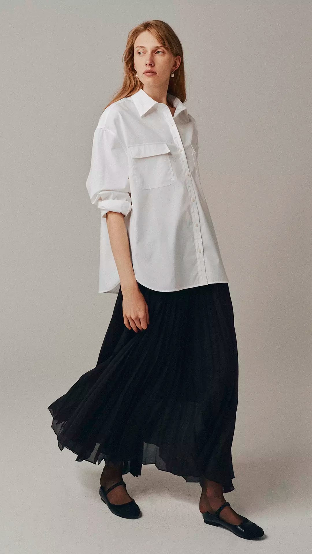 Elegant and Classic Pleated Flowing Midi Skirt