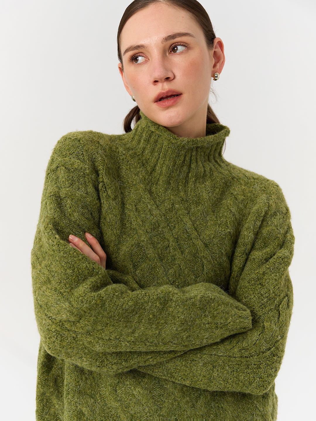 Cozy Semi-Turtleneck Rolled-Edge Cable Knit Sweater