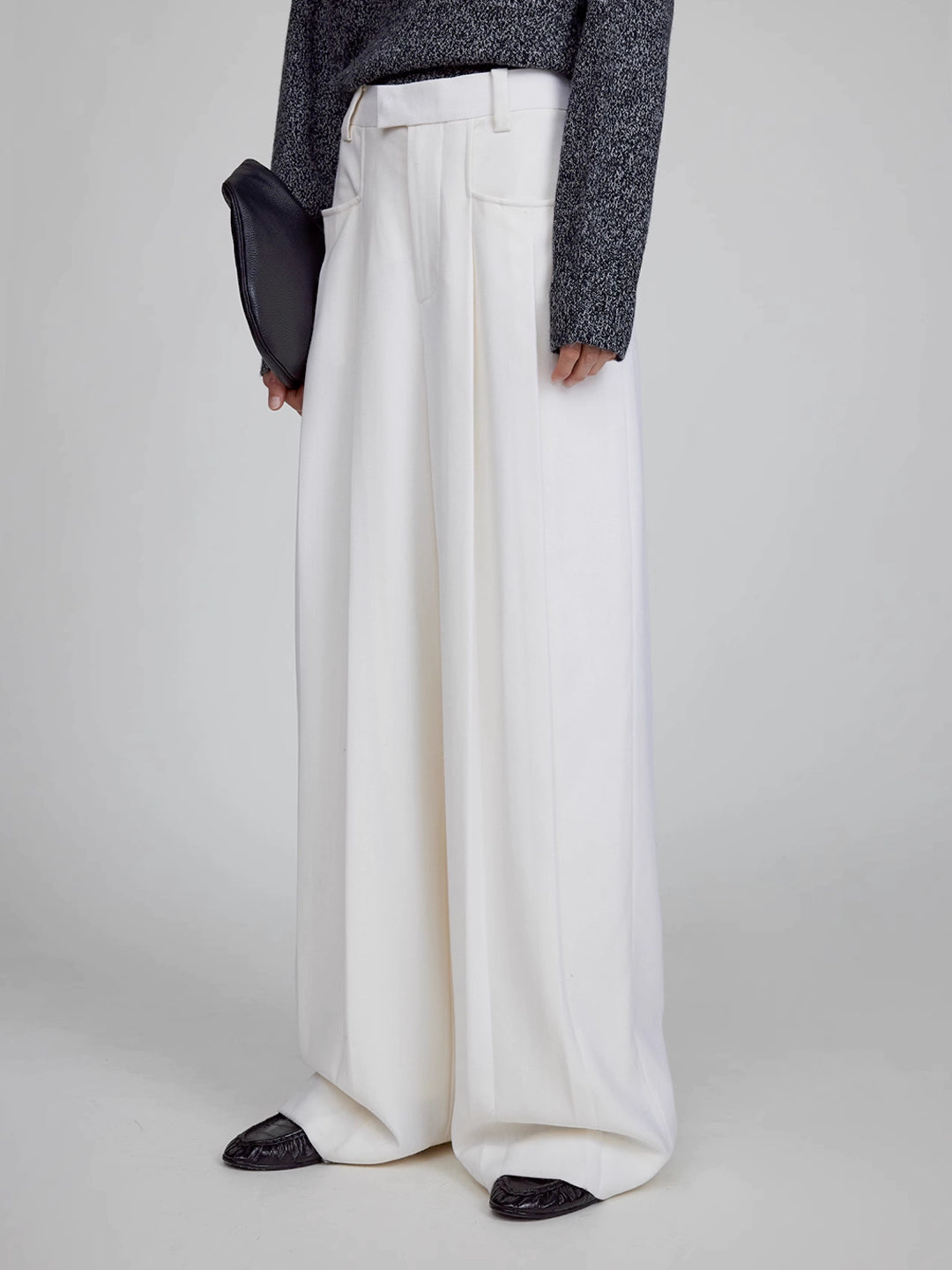 Wide-Leg Trousers in Worsted Wool Knit