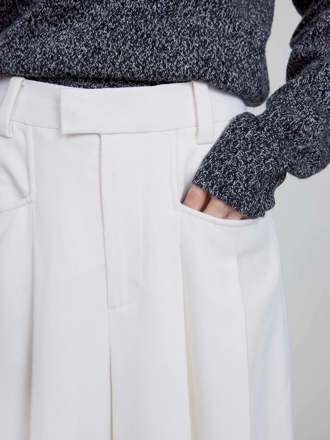 Wide-Leg Trousers in Worsted Wool Knit