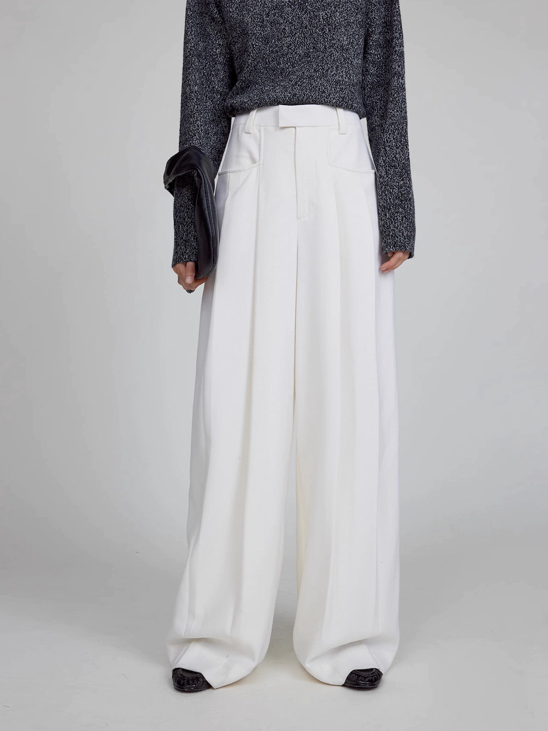 Wide-Leg Trousers in Worsted Wool Knit