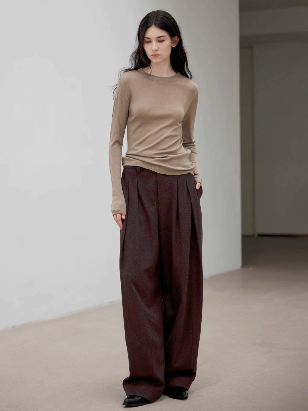 Pleated Wide-Leg Trousers in Wool Knit Blend