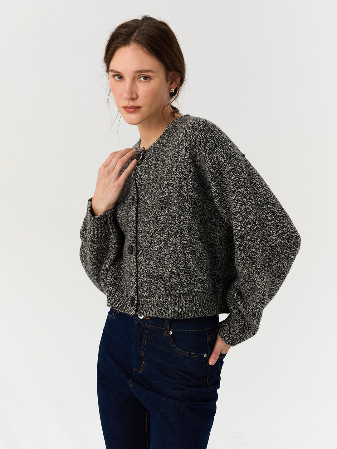 Soft Short-Length Round Neck Knit Cardigan