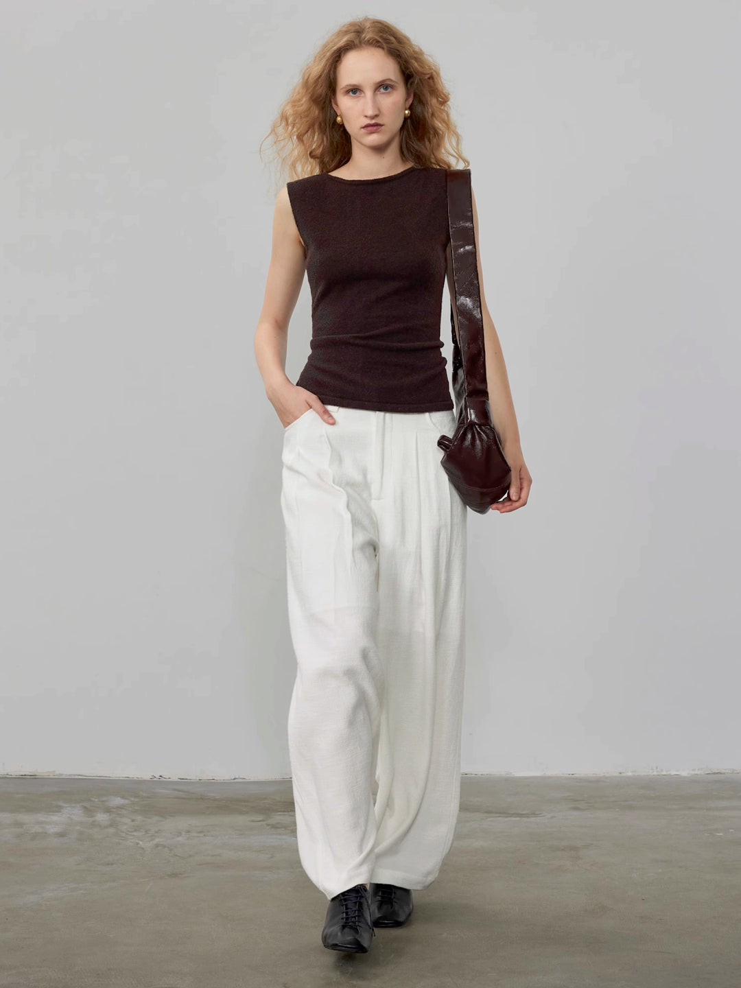 Soft Linen Straight-Leg Trousers