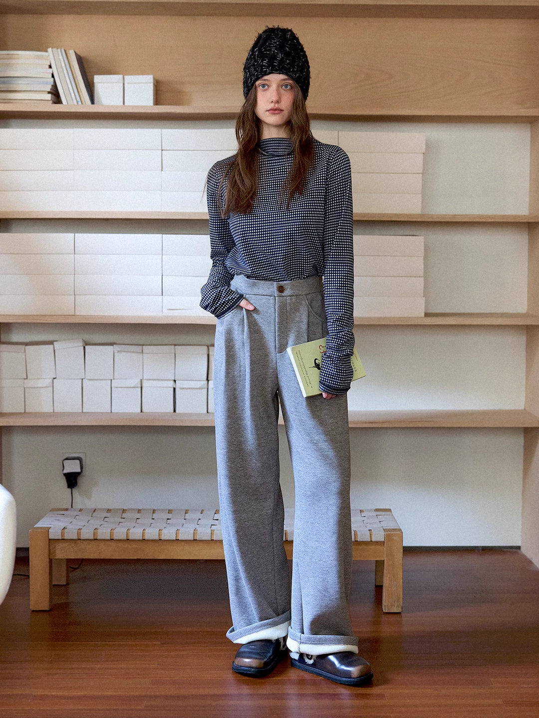 Relaxed Wide-Leg Pants