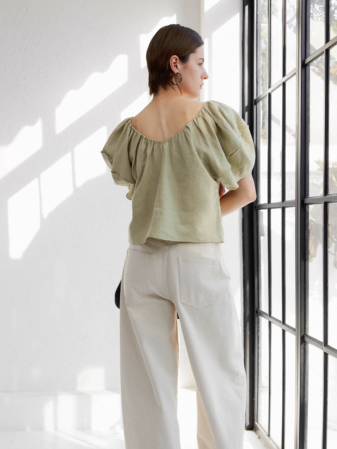 Puff Sleeve Top in Linen