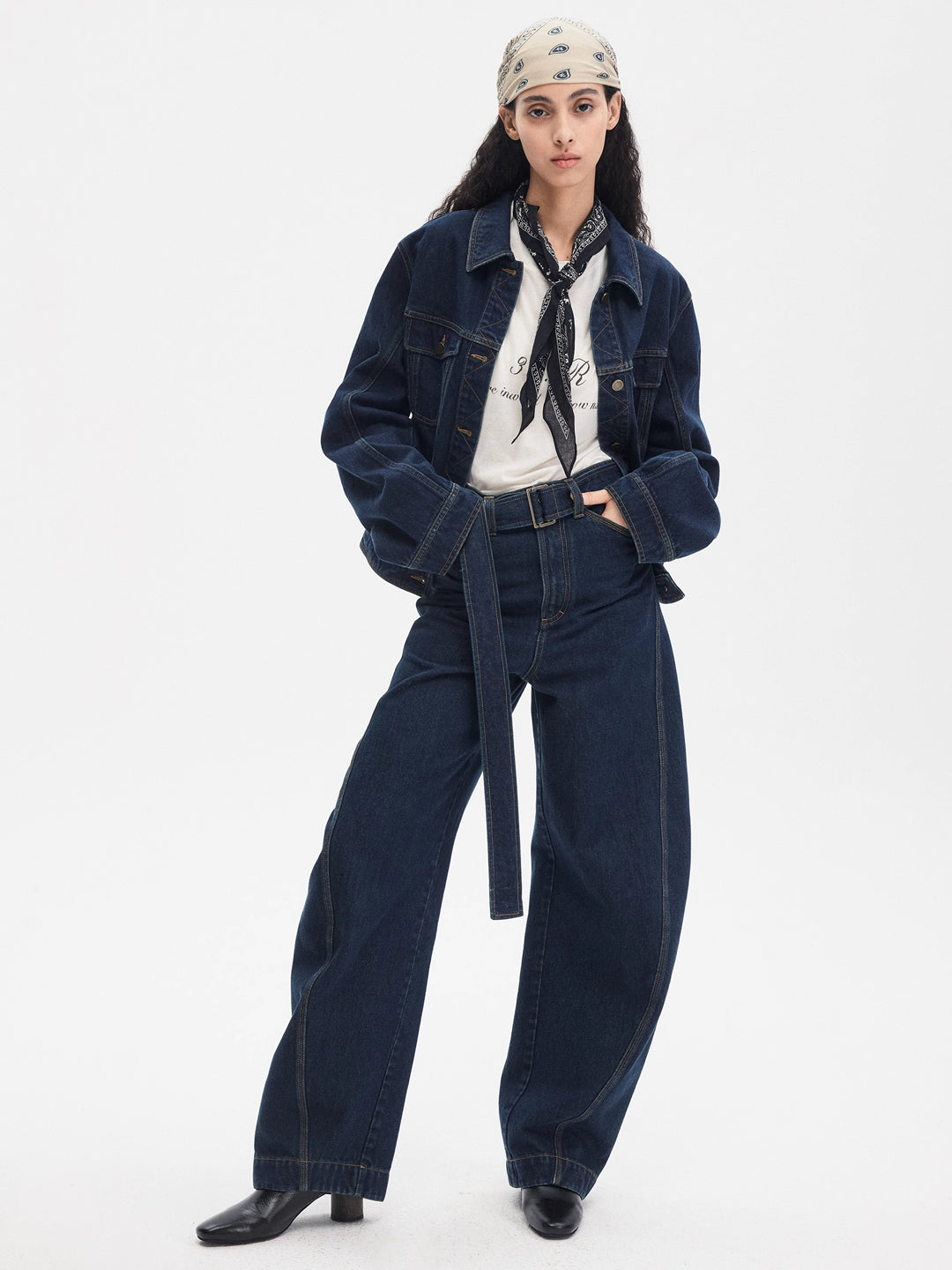 Mid-Waist Barrel Jeans