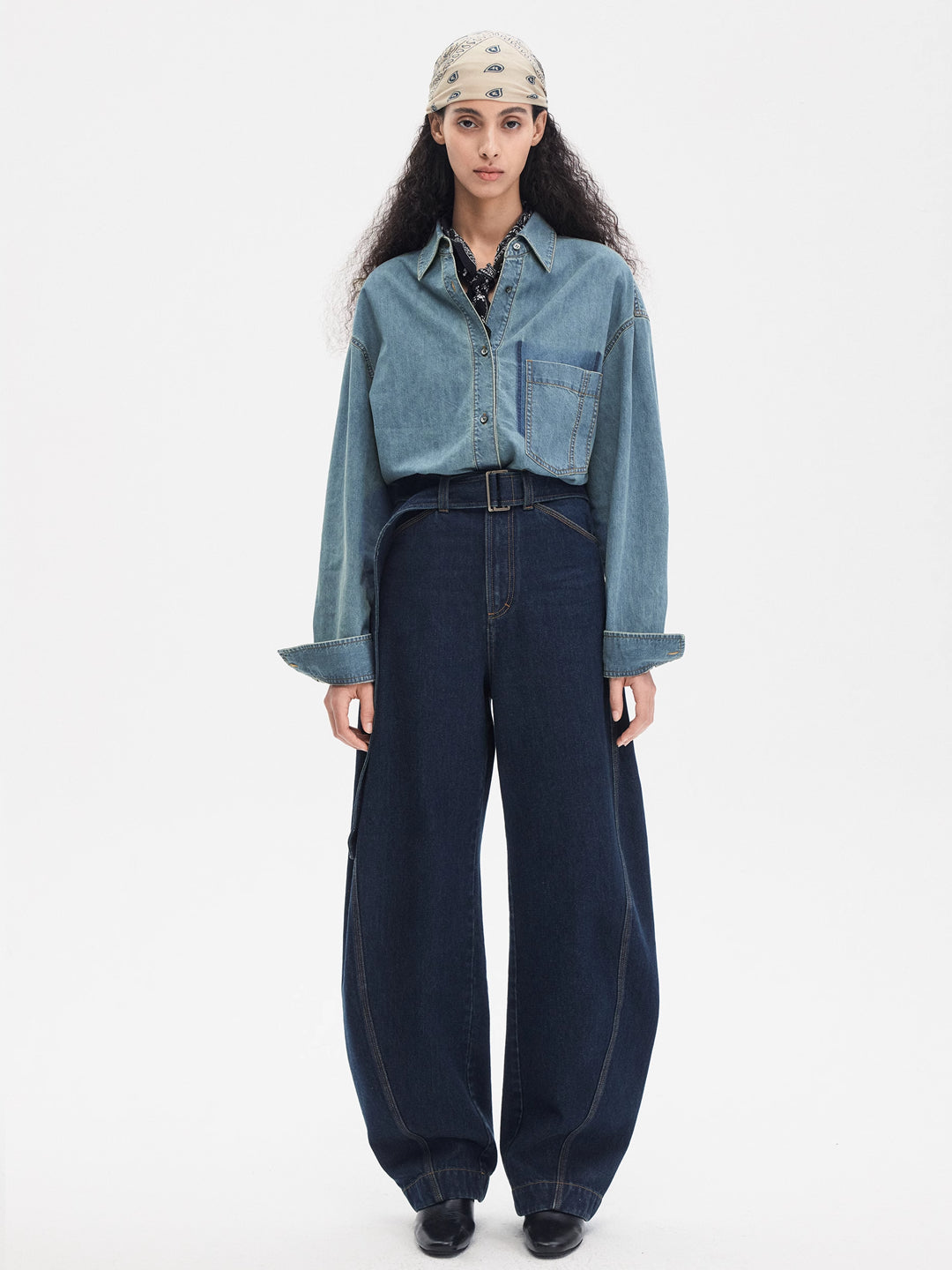 Mid-Waist Barrel Jeans