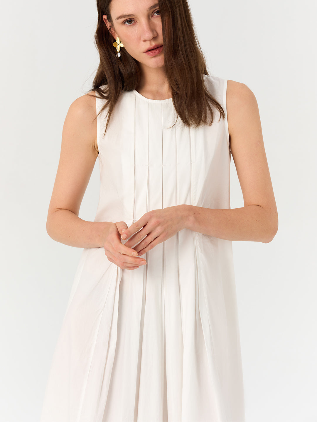 Pleat Front Sleeveless Maxi Dress