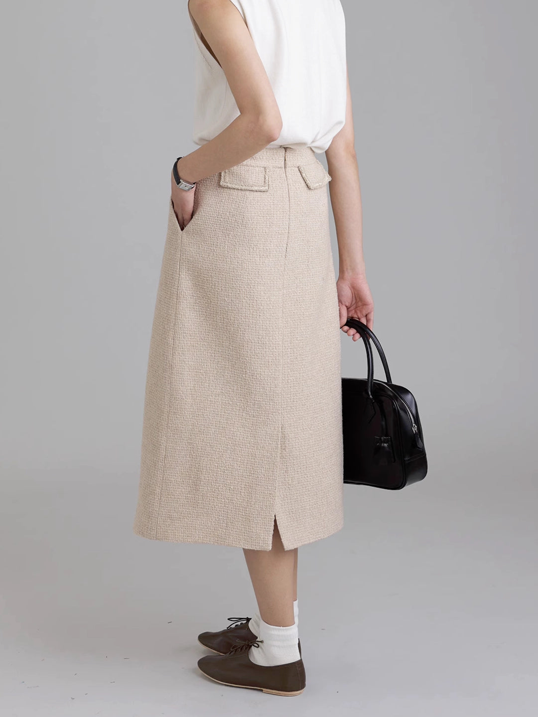 Pleated Tweed Midi Skirt in Wool Blend