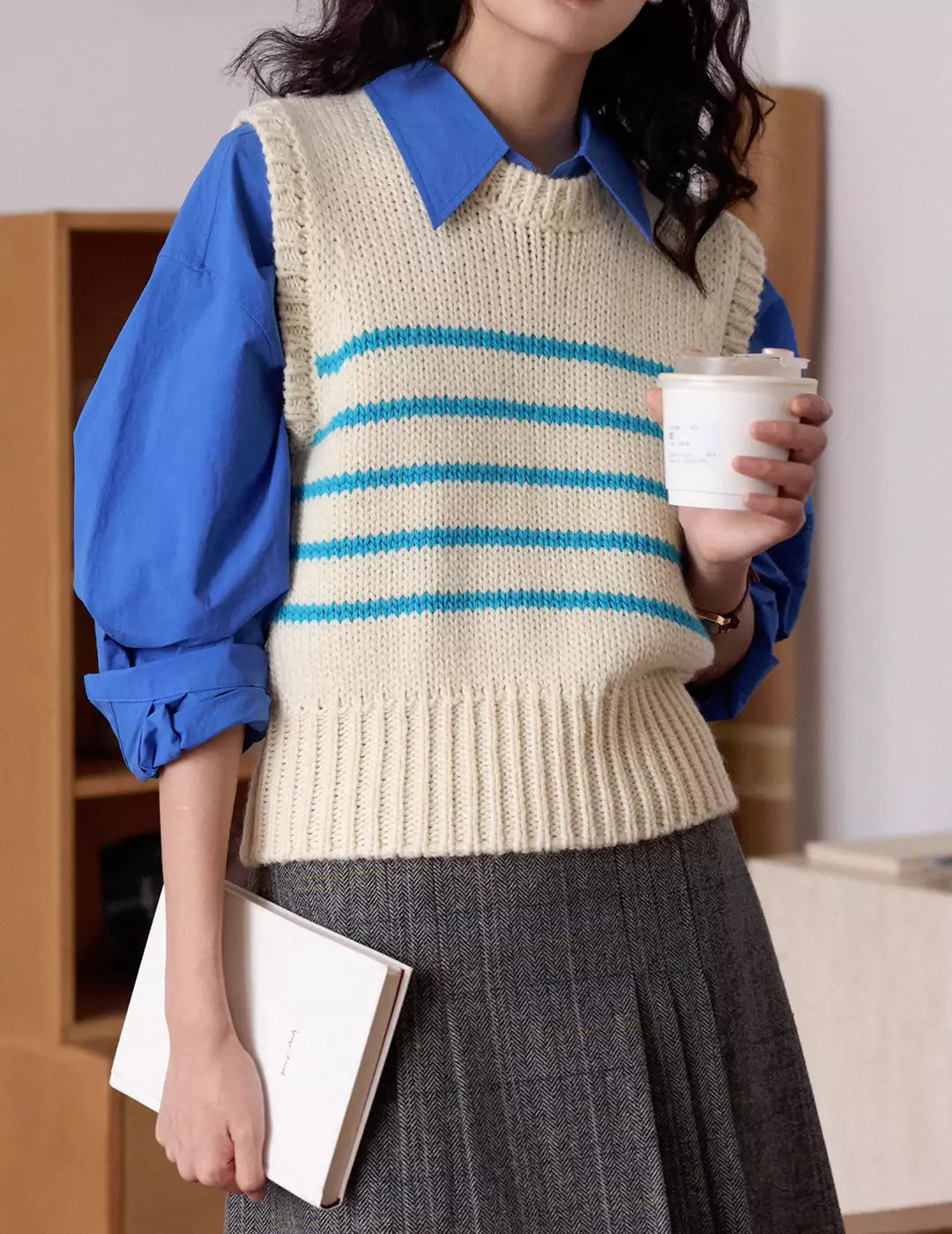 Round Neck Striped Knit Vest