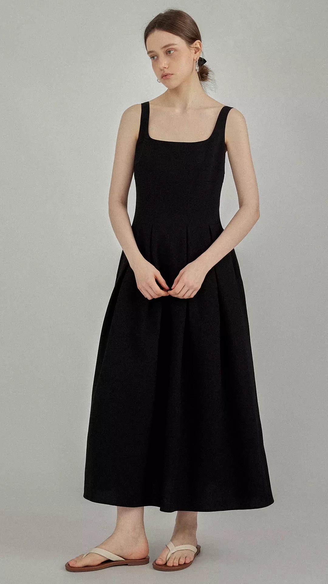 Elegant Square-Neck Pleated Midi Dress