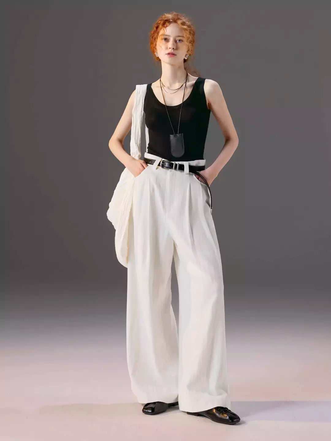 Relaxed Wide-Leg Linen-Cotton Blend Pleated Trousers