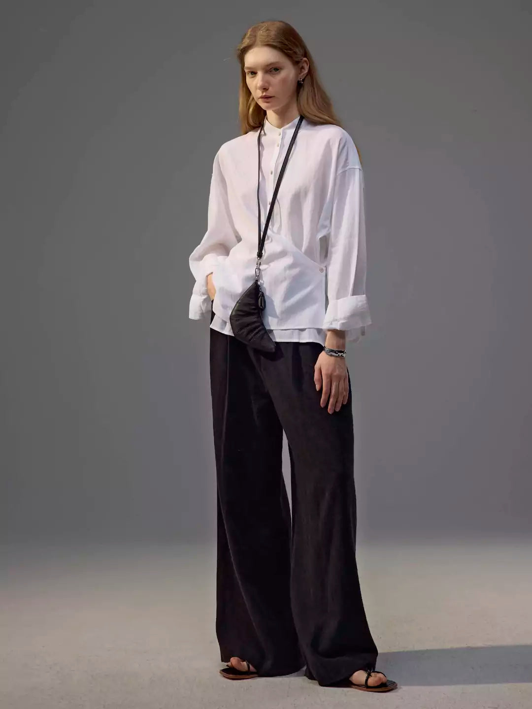 Relaxed Wide-Leg Linen-Cotton Blend Pleated Trousers