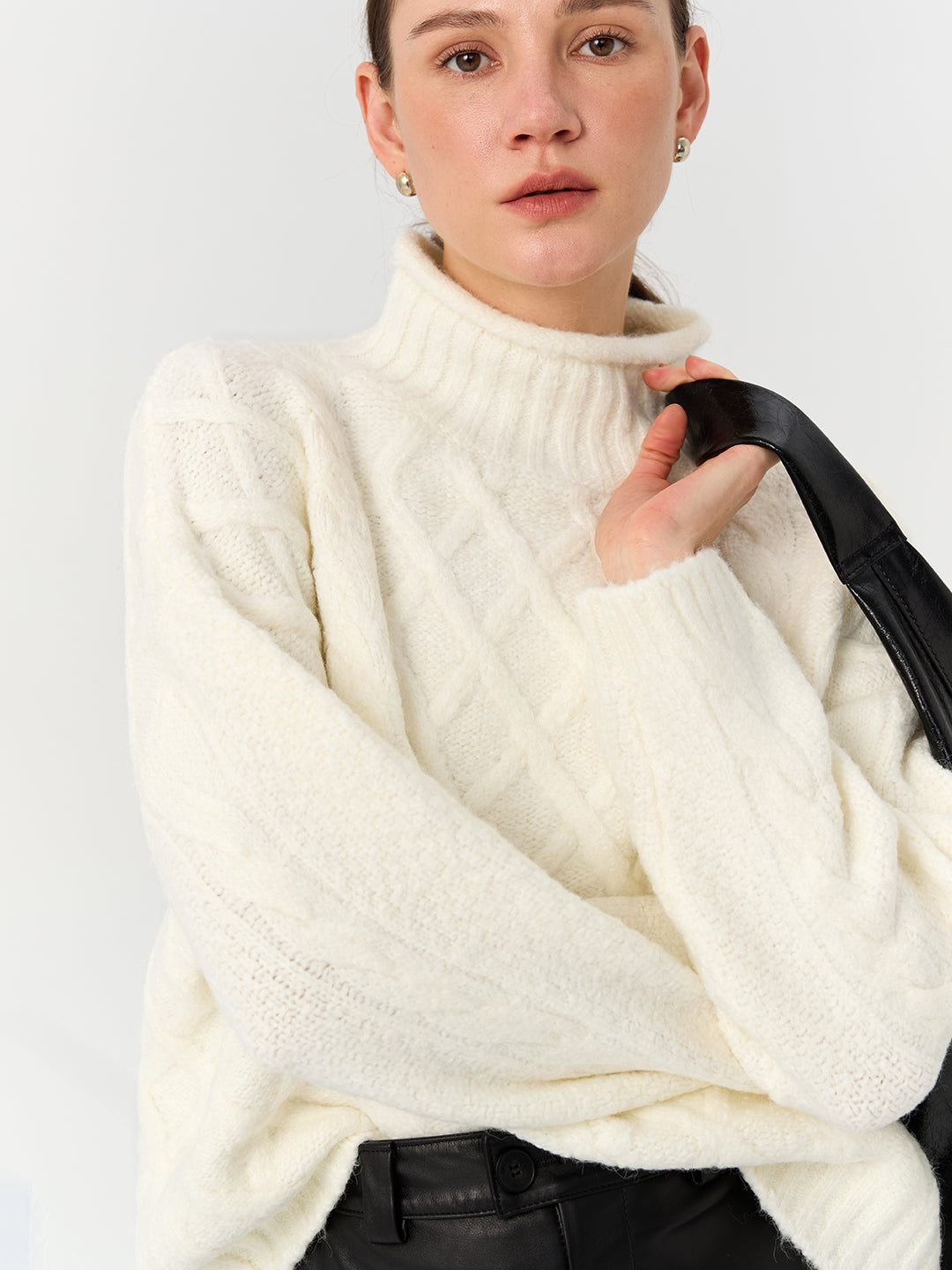 Cozy Semi-Turtleneck Rolled-Edge Cable Knit Sweater