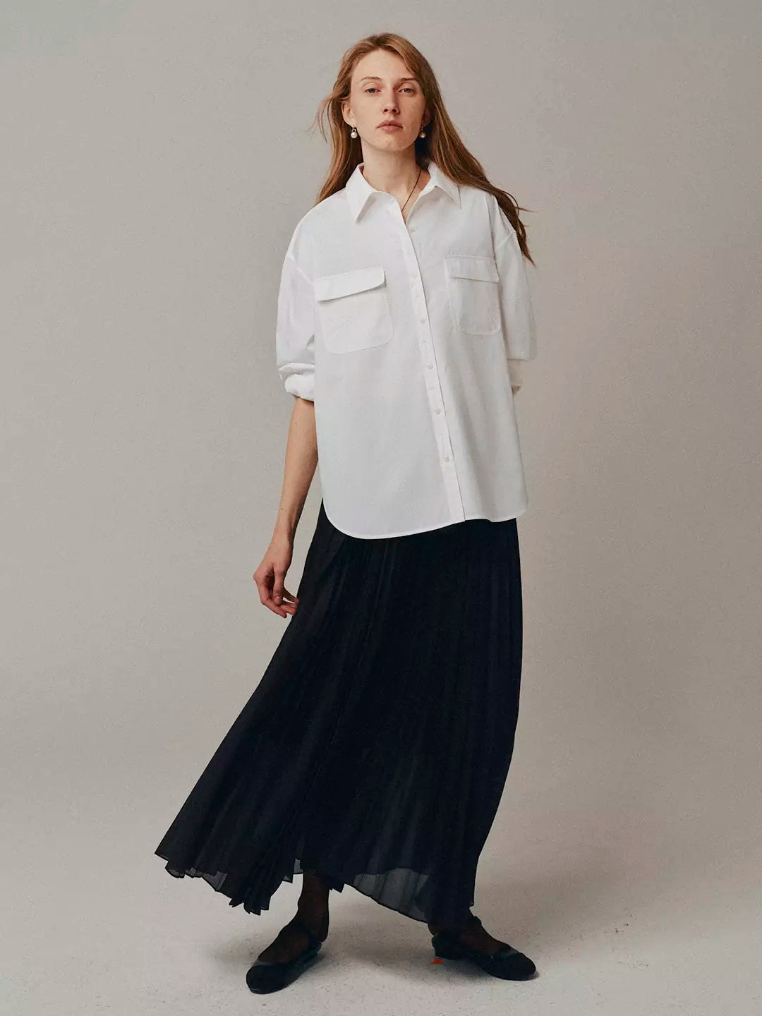 Elegant and Classic Pleated Flowing Midi Skirt