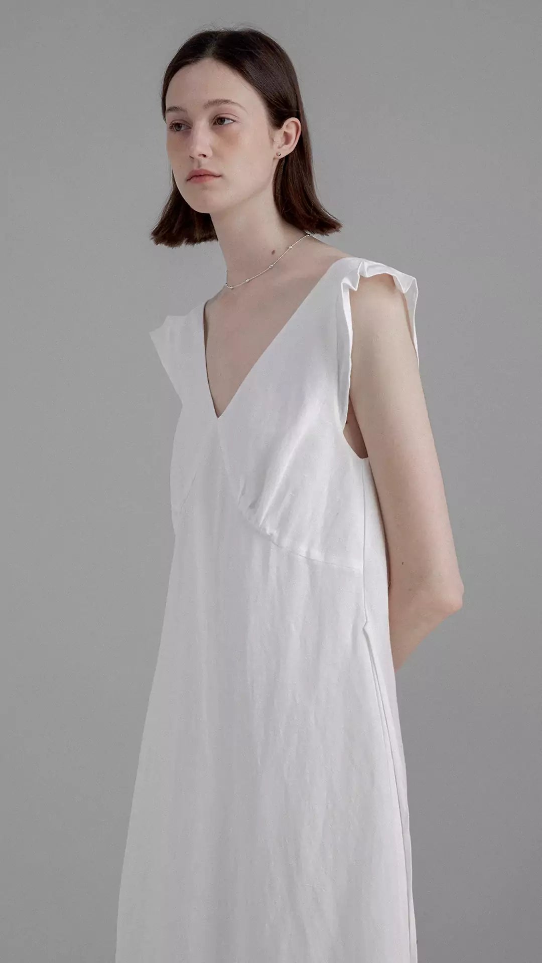 Elegant V-Neck Linen Midi Dress