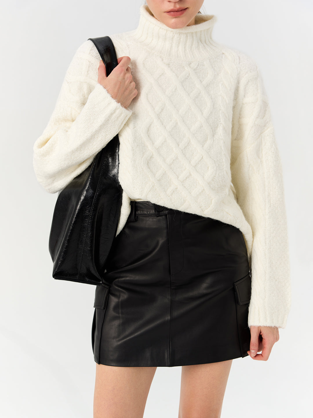 Cozy Semi-Turtleneck Rolled-Edge Cable Knit Sweater