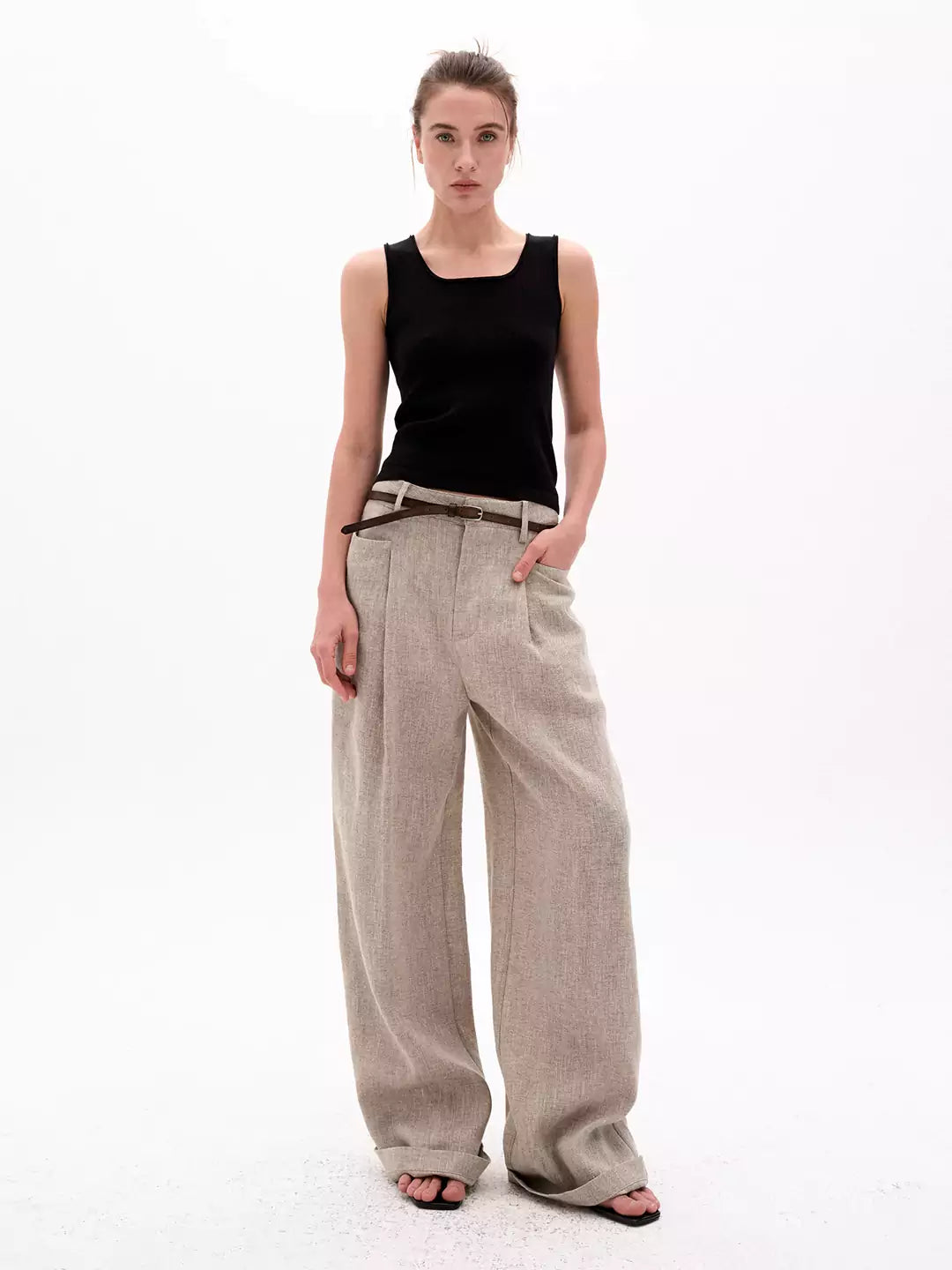 Relaxed Wide-Leg Pants