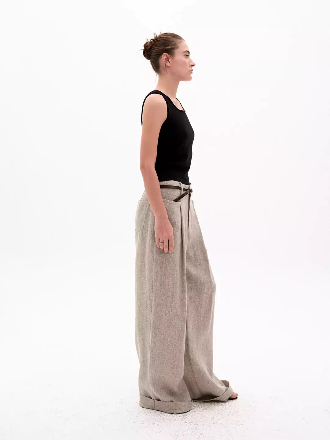 Relaxed Wide-Leg Pants