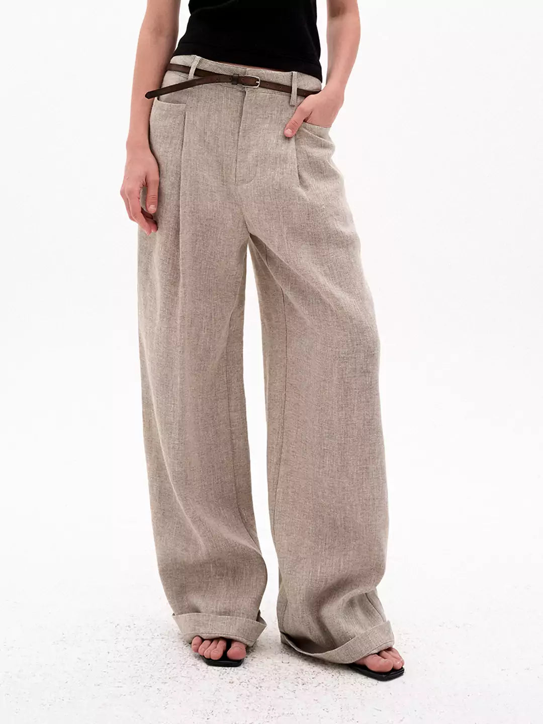 Relaxed Wide-Leg Pants