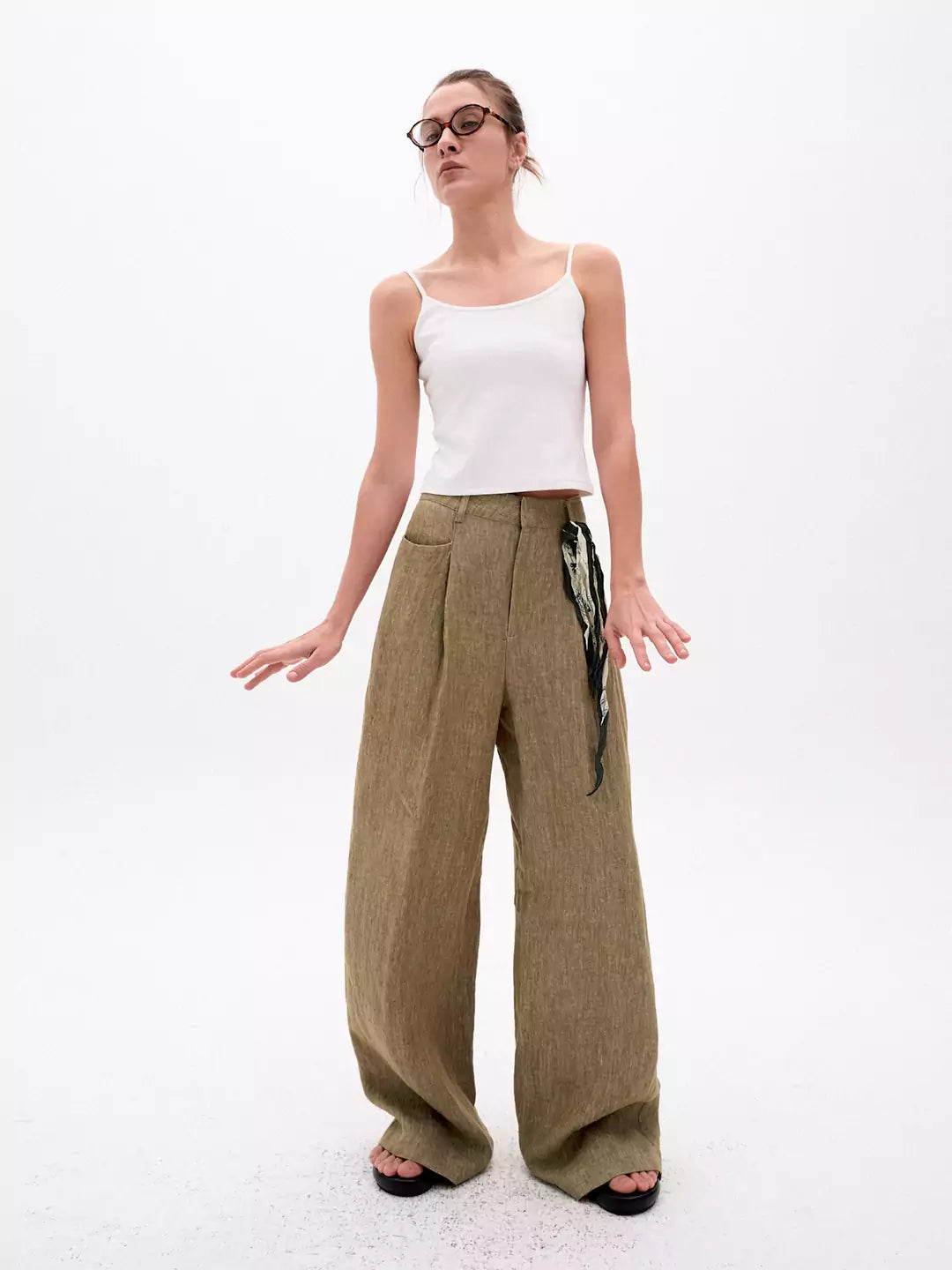 Relaxed Wide-Leg Pants